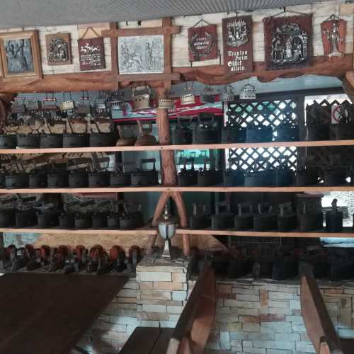 Ресторан-музей "Сафари", Молдова
