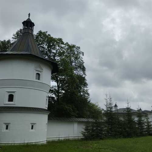 Памятник воину-освободителю, Russia