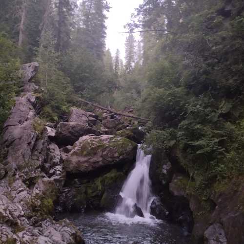 Водопад Третья Речка, Россия