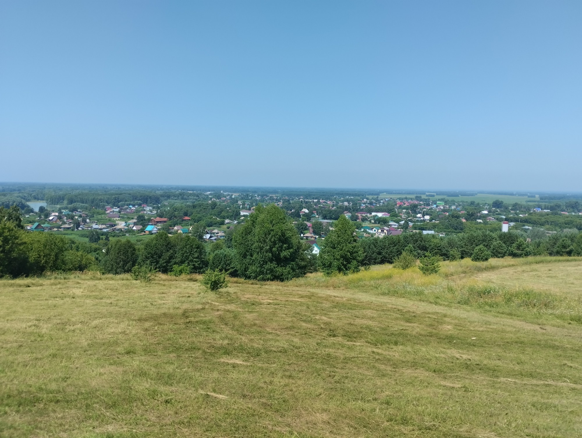 Памятник В.М.Шукшину в Сростках, Россия