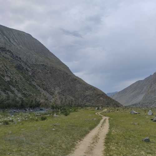 Чулушманская долина, Россия