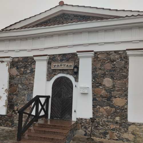 Пакруоис, Литва