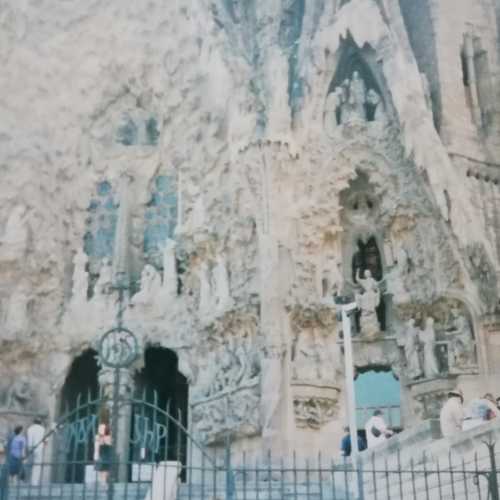 Саграда Фамилия, Испания