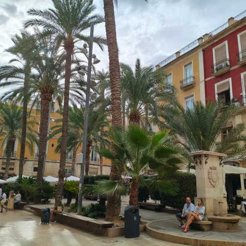 Аликанте, Испания