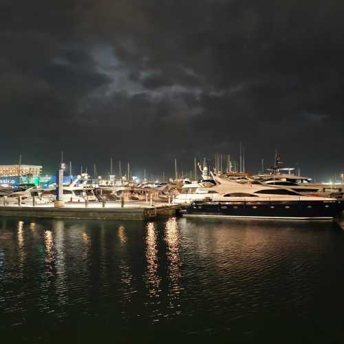 Порт Аликанте, Испания