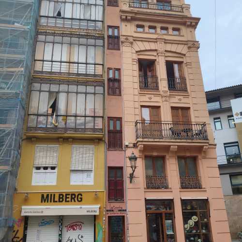 Самый узкий дом в Европе