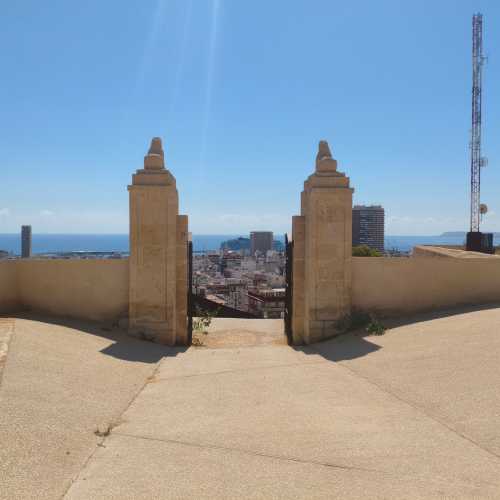 Аликанте, Испания