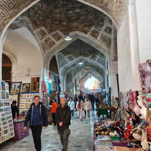 Токи Тельпак-Фурушон, Узбекистан