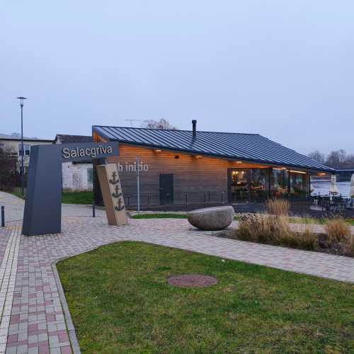 Салацгрива