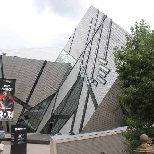 Royal Ontario Museum, Canada