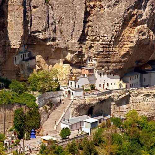 Свято-Успенский пещерный монастырь, Crimea