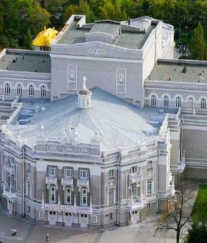 Екатеринбургский академический театр оперы и балета, Россия