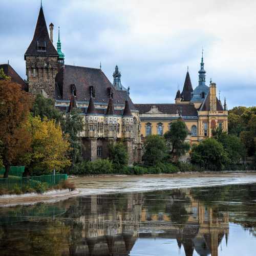 Замок Вайдахуньяд, Венгрия