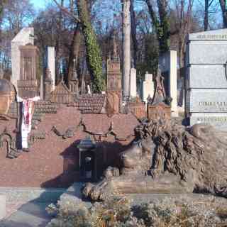 Lychakiv cemetery photo