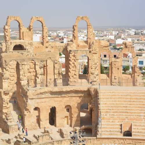 Амфитеатр, Tunisia