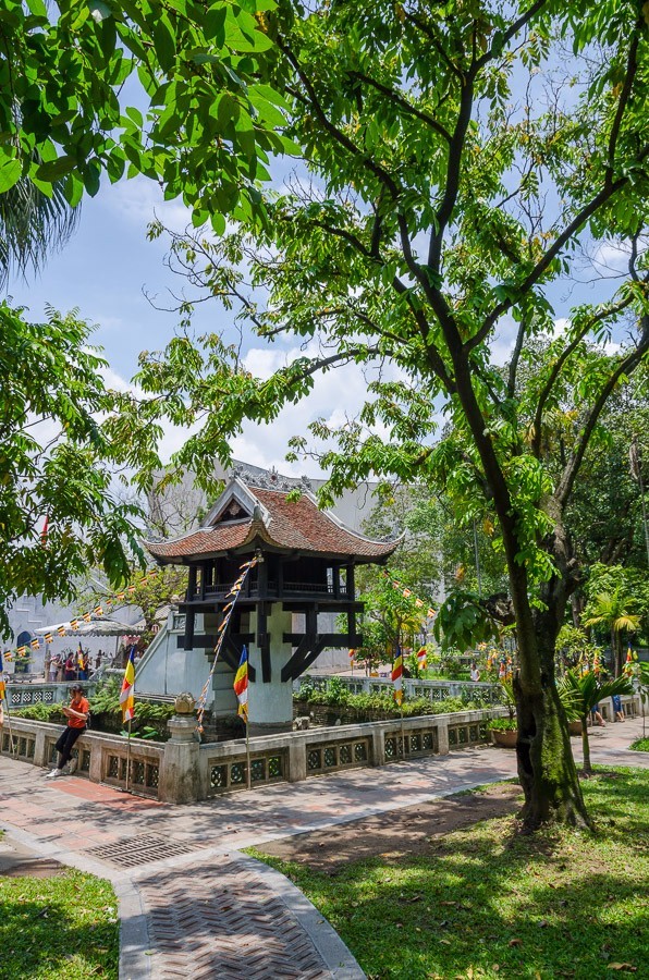 One Pillar Pagoda, Vietnam