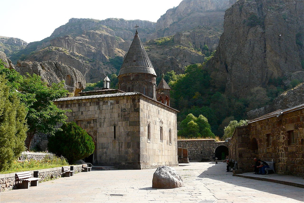 Армения монастырский комплекс Гегард