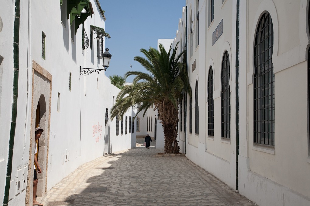Тунис.