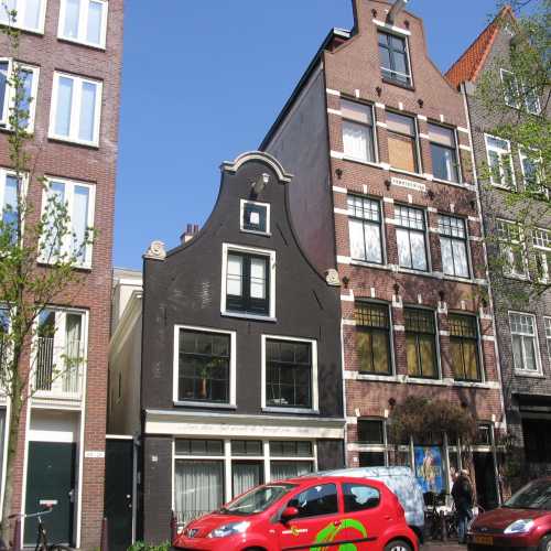 Амстердам.