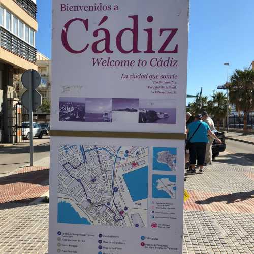 Кадис, Испания