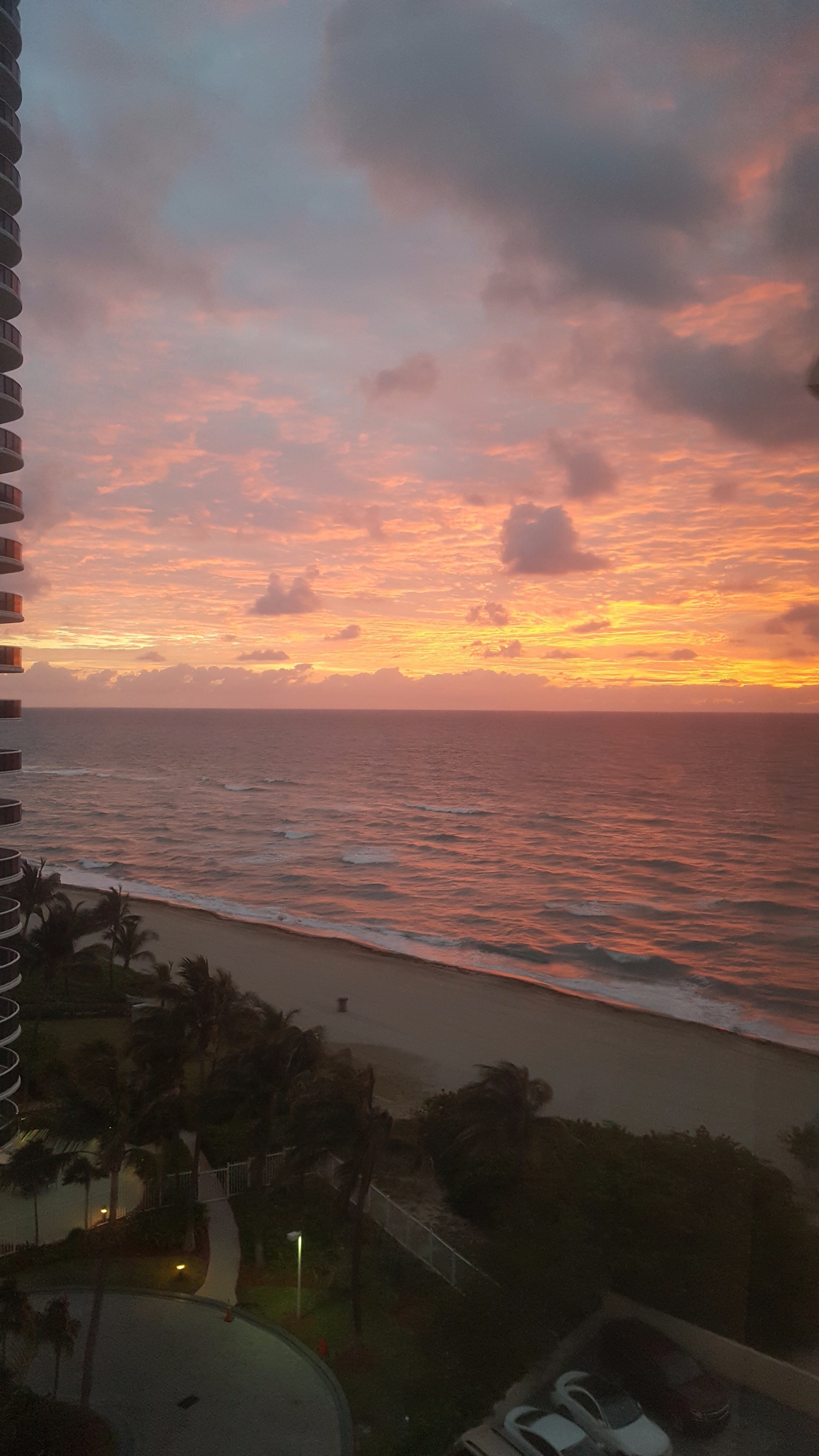 Рассвет над Атлантикой. Майами