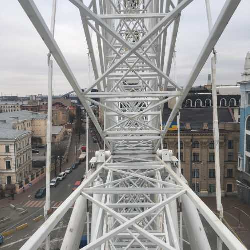 Ferris wheel, Ukraine