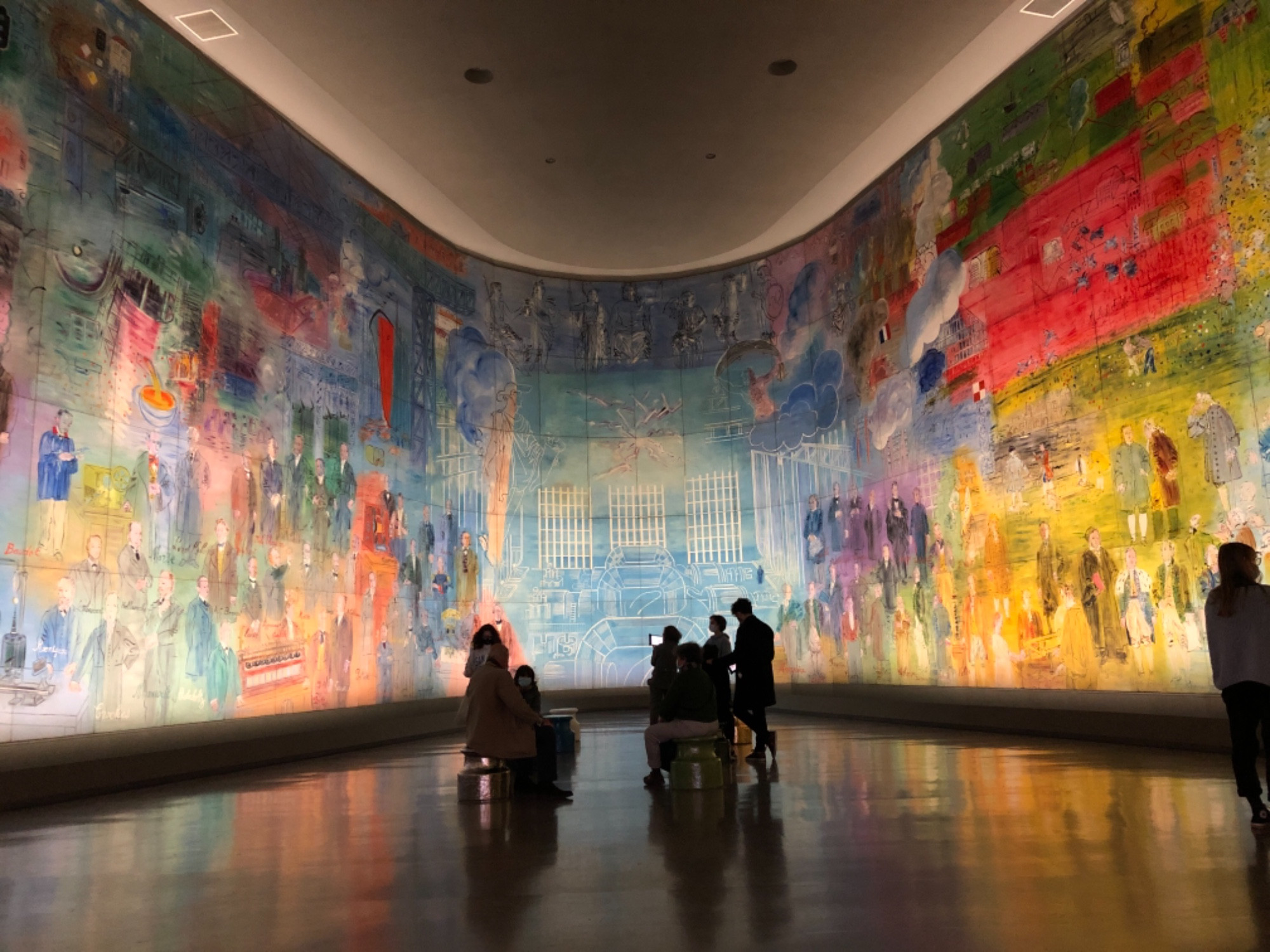 Музей современного искусства в Токийском дворце 