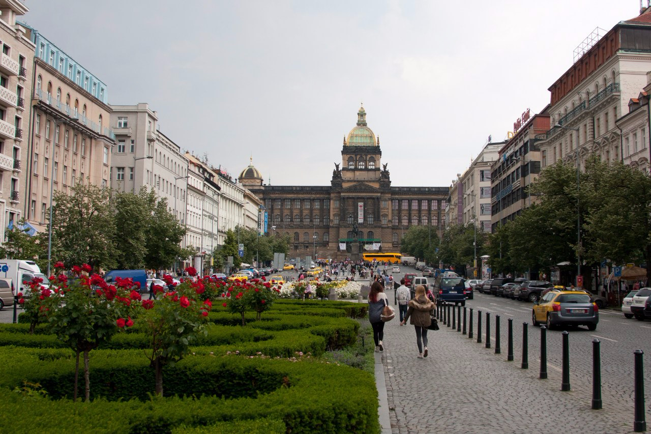 Вацлавская площадь, вид на Исторический музей