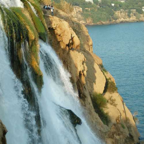 Водопад Карапуз