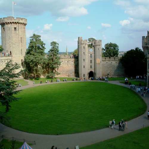 Замок Warwick