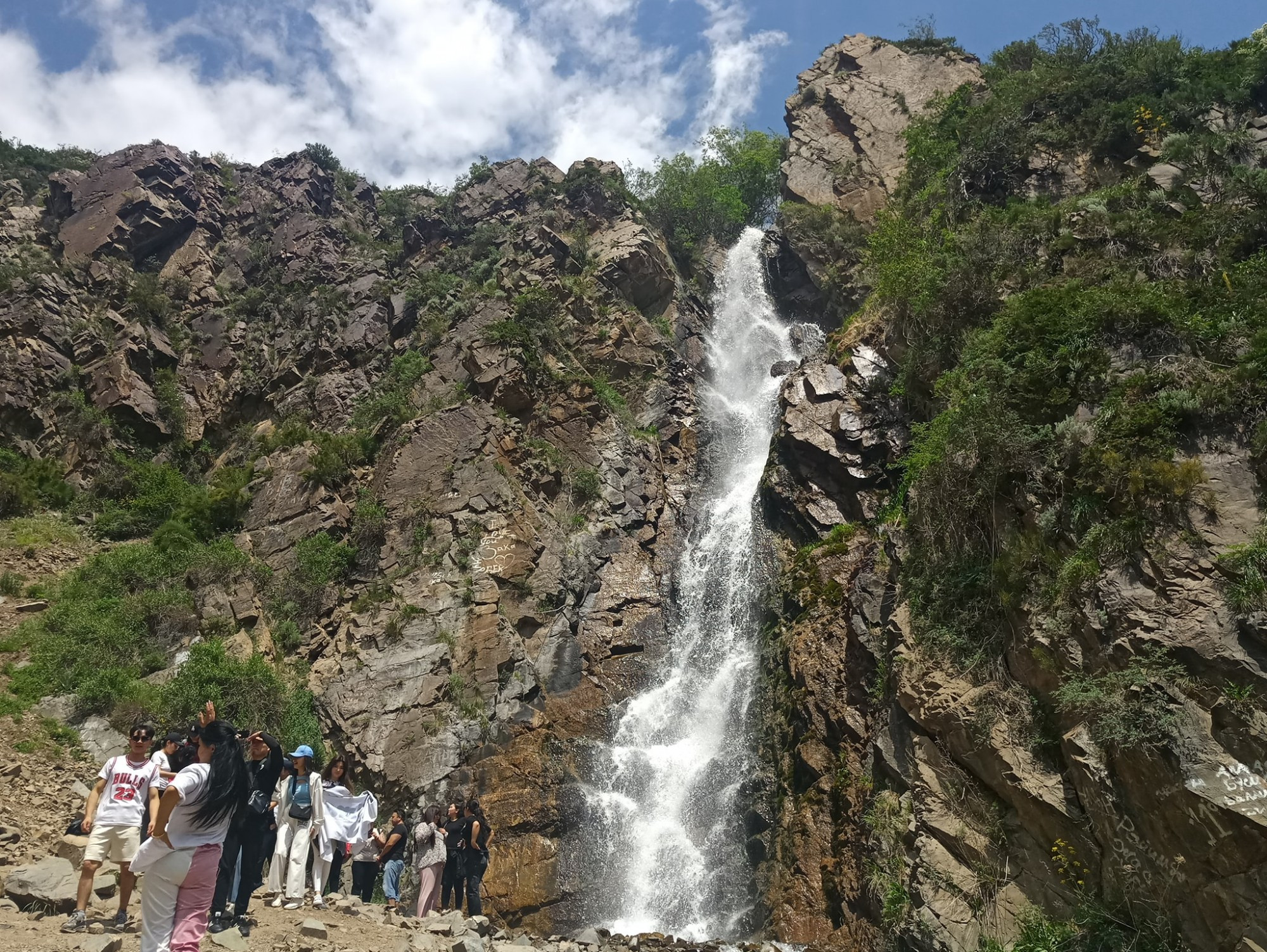Медвежий водопад, Казахстан