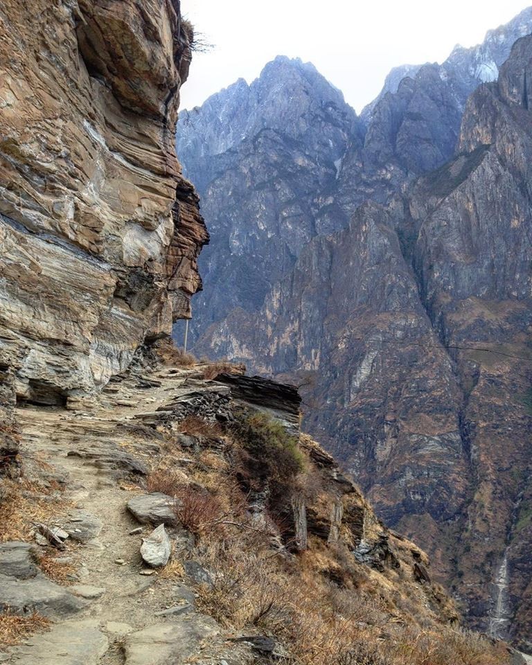 Ущелье Прыгающего Тигра, China