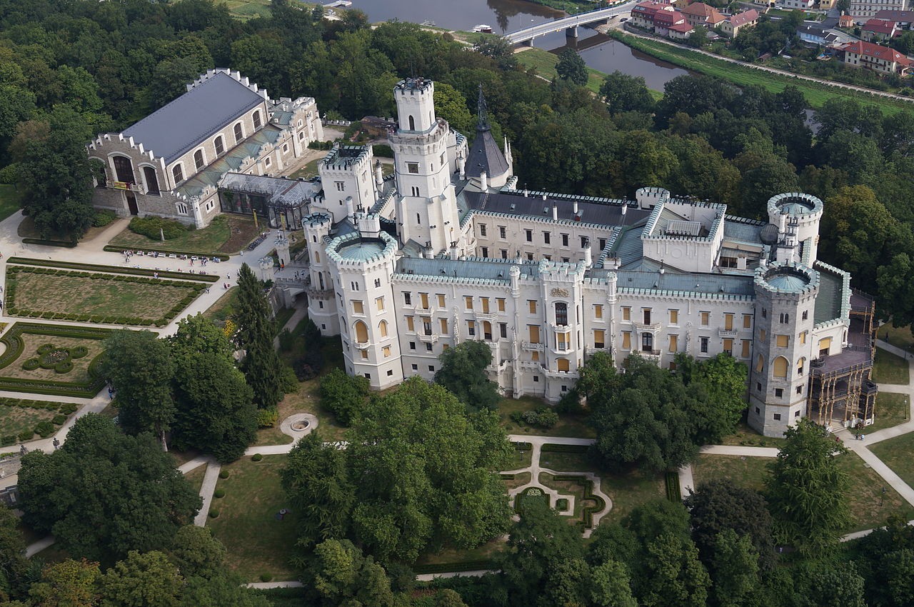 Замок Глубока-над-Влтавой, Czech Republic