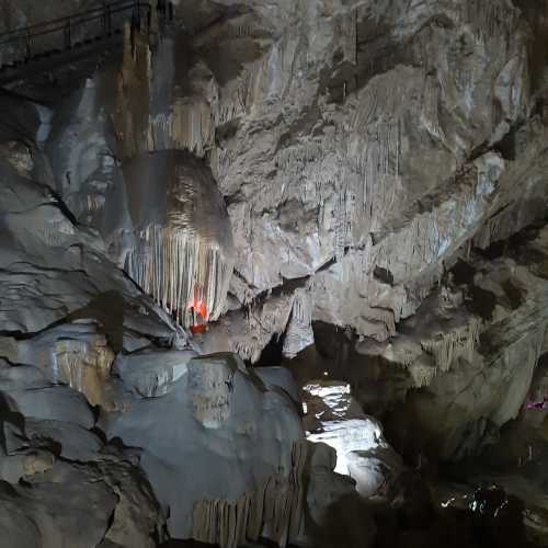 Новоафонская пещера, Abhazia