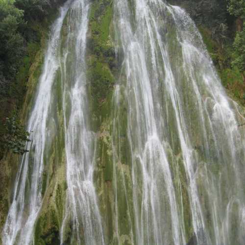Водопад Эль-Лимон, Доминиканская республика