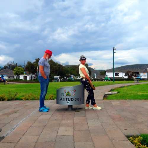 Mitad del Mundo, Ecuador