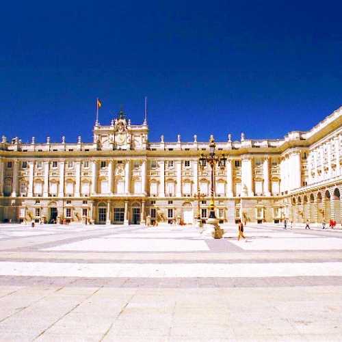 Королевский дворец в Мадриде, Испания