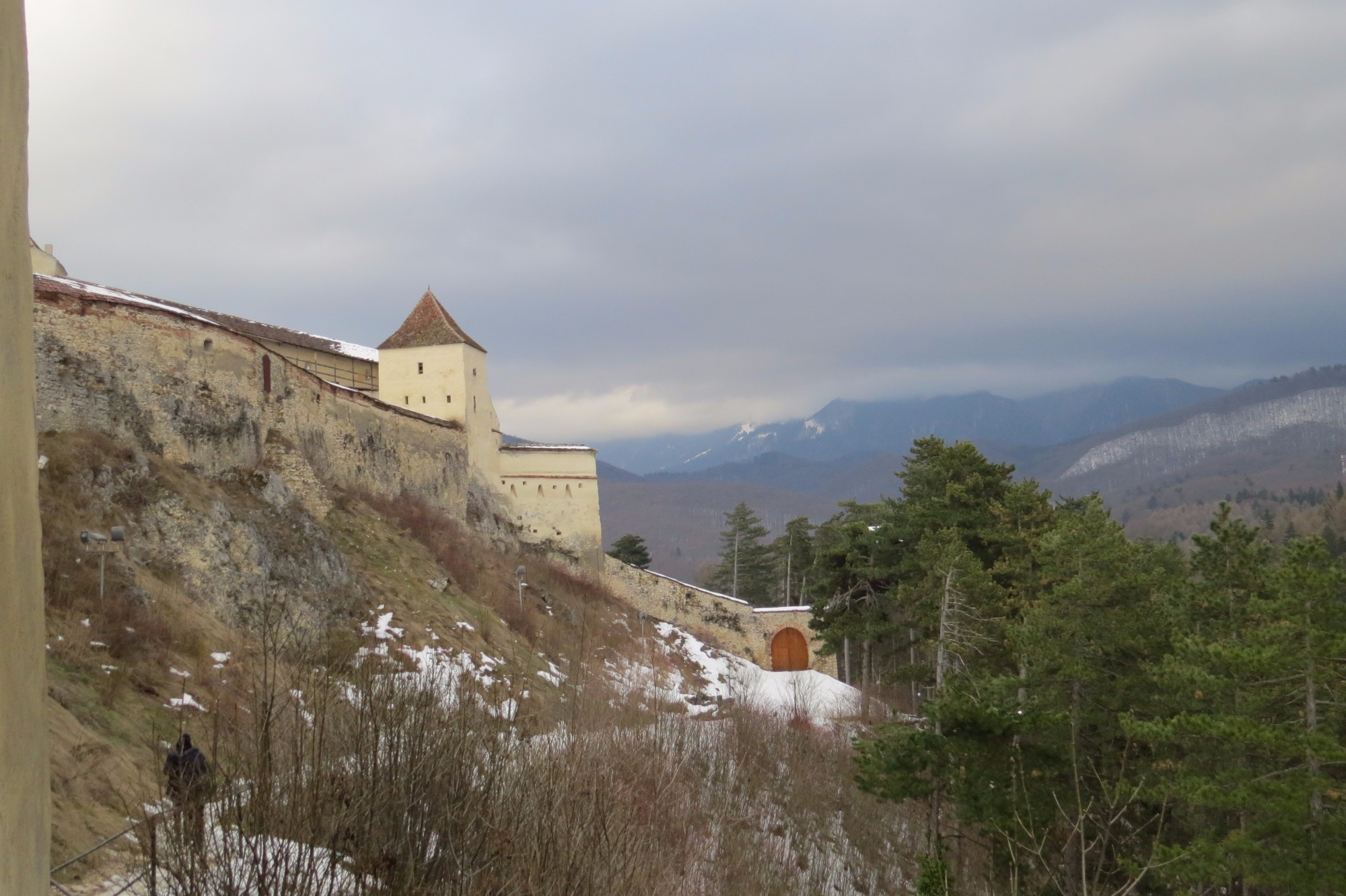 Замок Рышнов, Romania