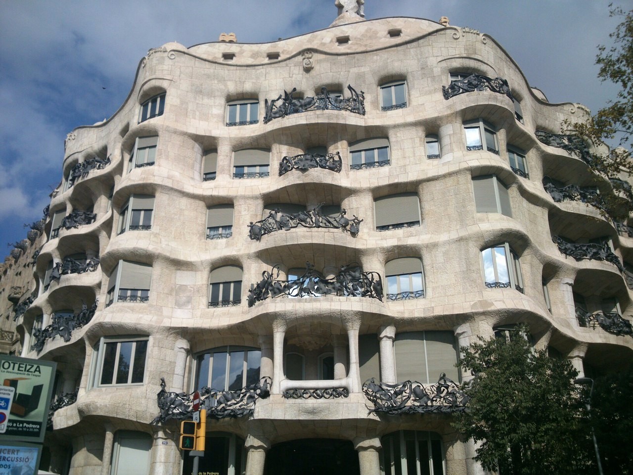Дом Мила, Барселона