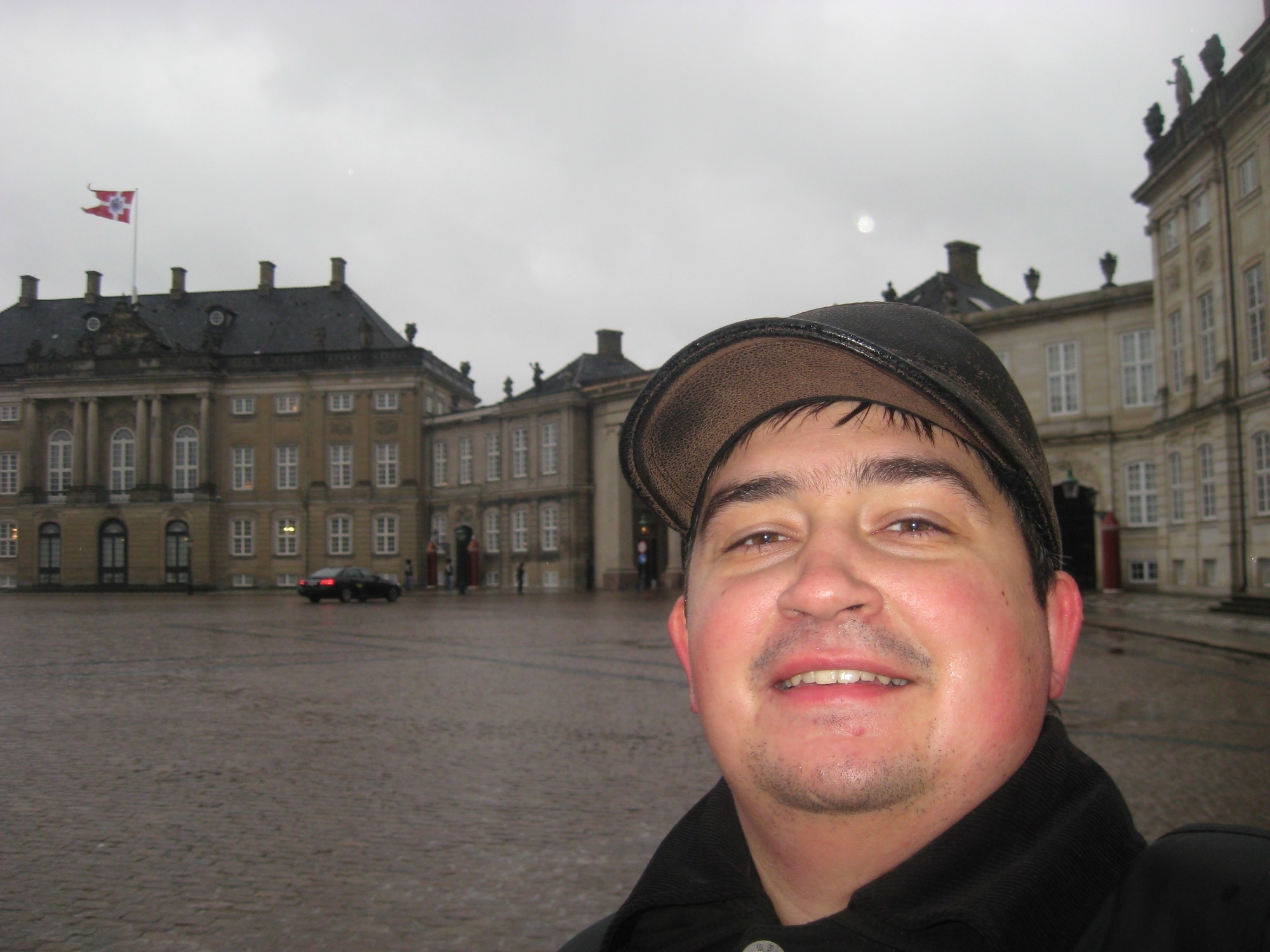 Копенгаген. Селфи на фоне Королевского Дворца. (03.01.2012)