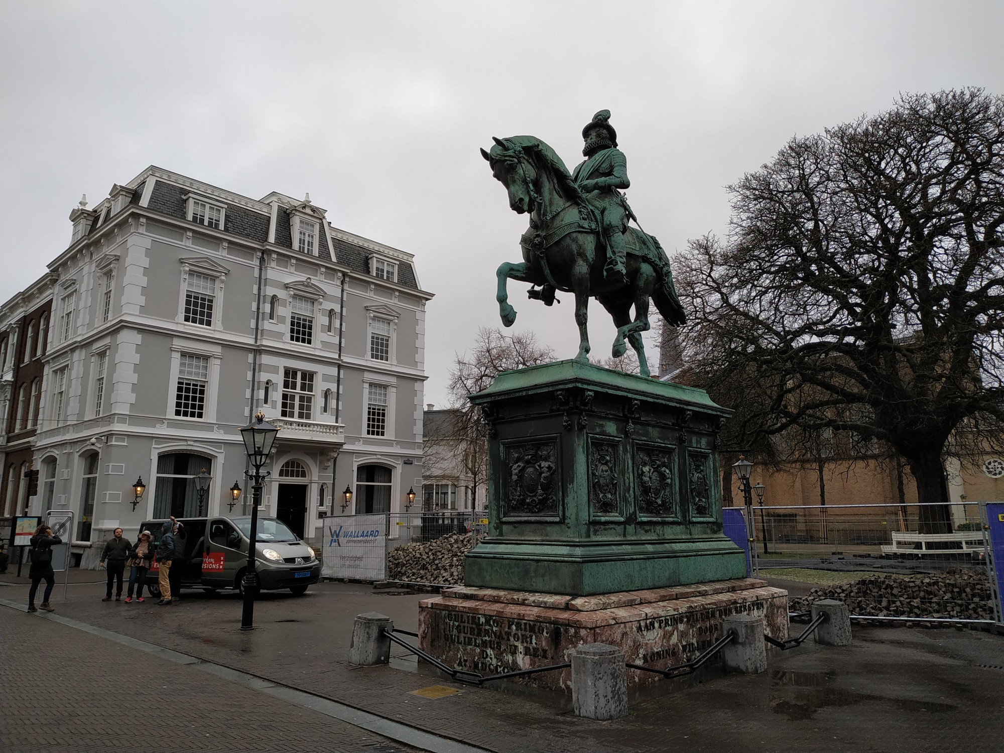 Гаага. Памятник Вильгельму Оранскому. (16.03.2019)
