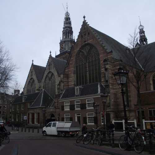Амстердам. Старая Церковь. (09.01.2018)