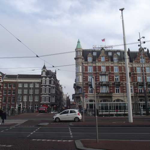 Амстердам. Улица Рокин. (09.01.2018)