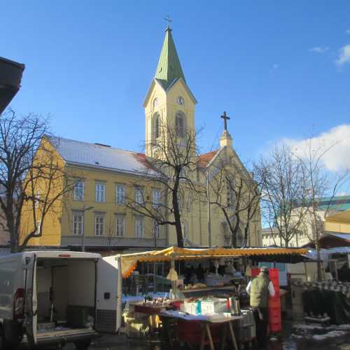Грац. Рынок на площади Кайзер-Йозеф-платц. (05.01.2017)