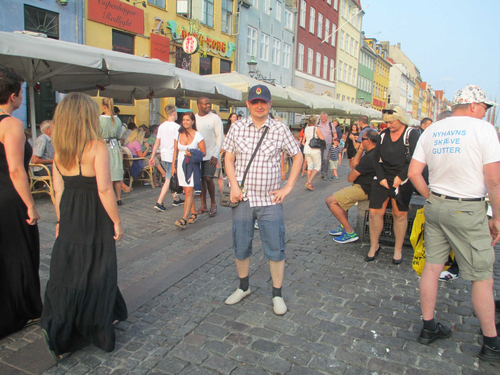 Я в Копенгагене на набережной Нюхавн. (13.07.2013)