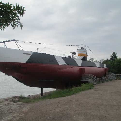 Хельсинки. Подводная лодка на Суоменлинне. (10.07.2013)