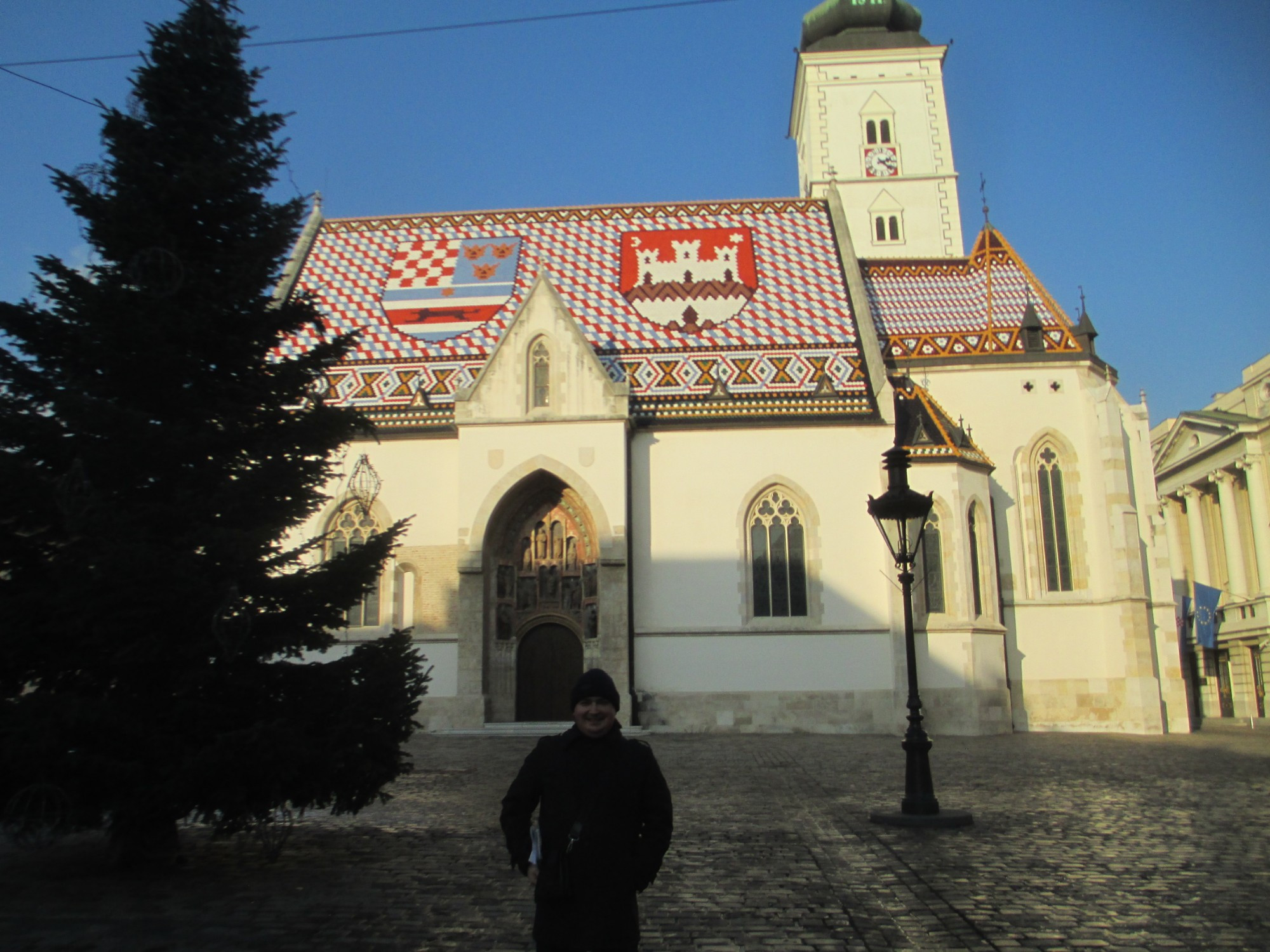 Загреб. Я на фоне церкви Святого Марка. (03.01.2017)