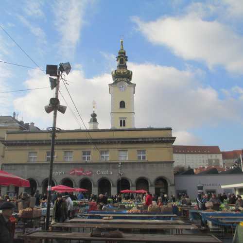 Загреб. Рынок Долац. (03.01.2017)