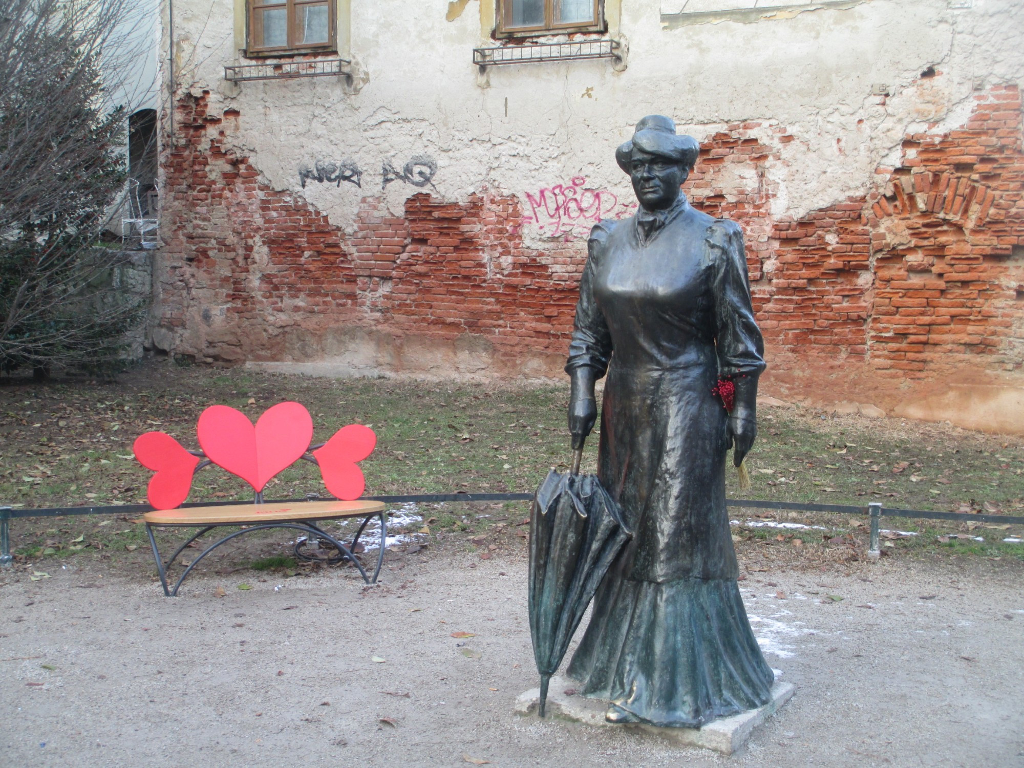 Загреб. Памятник Марии Юрич Загорки. (03.01.2017)