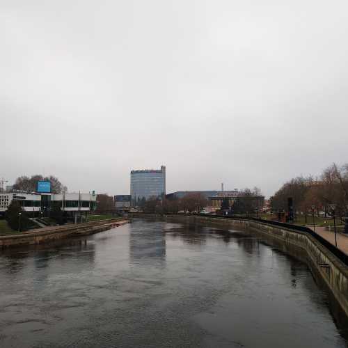 Тарту. Вид на реку Эмайыги. (21.12.2019)